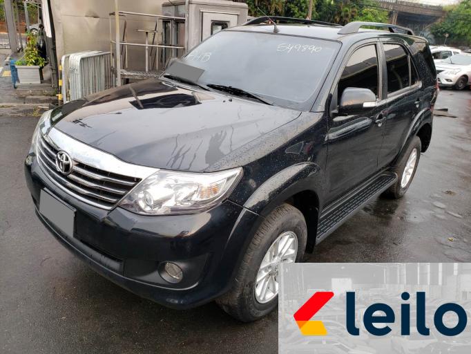 TOYOTA HILUX SW4 12/12