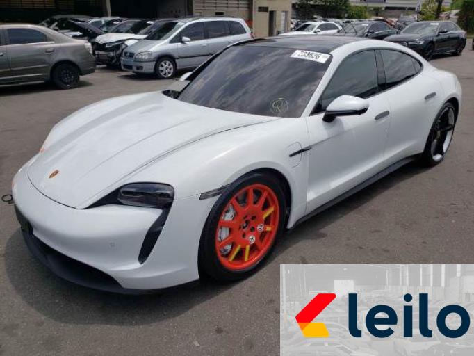 PORSCHE TAYCAN 22/22