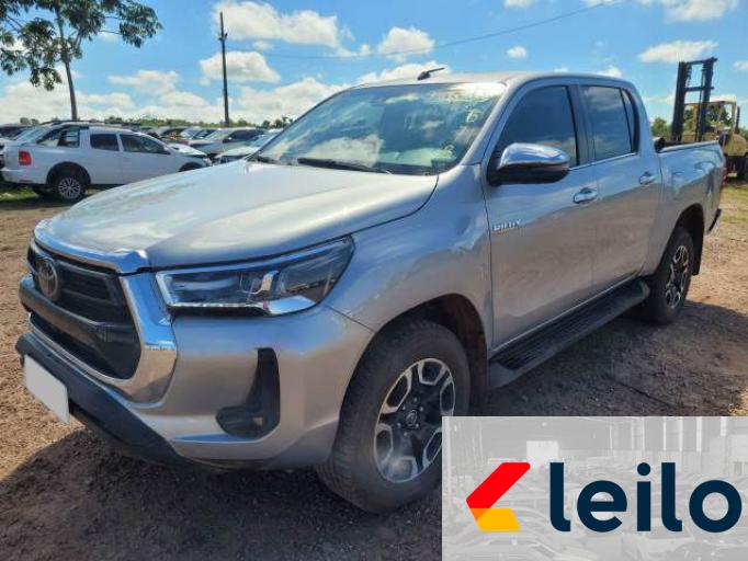 TOYOTA HILUX 21/21
