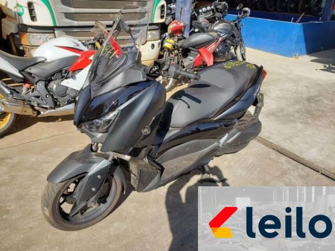 YAMAHA XMAX 250 22/22