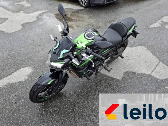 KAWASAKI Z650 22/22