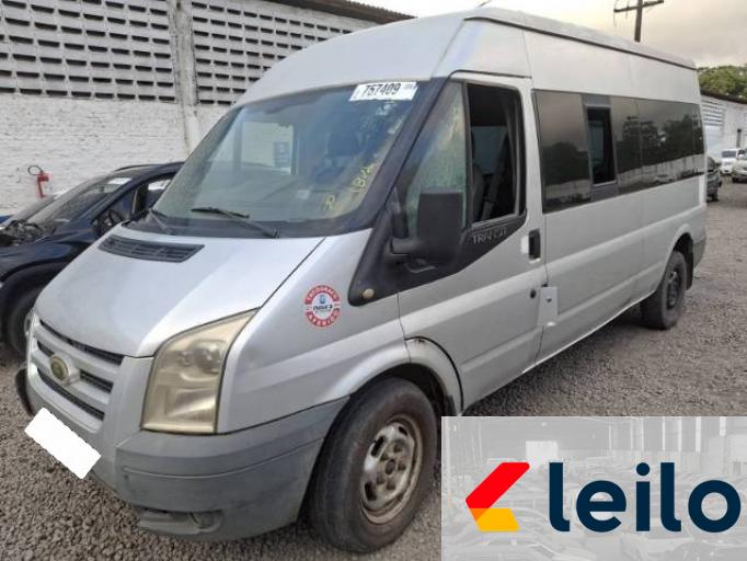 FORD TRANSIT BUS 11/11