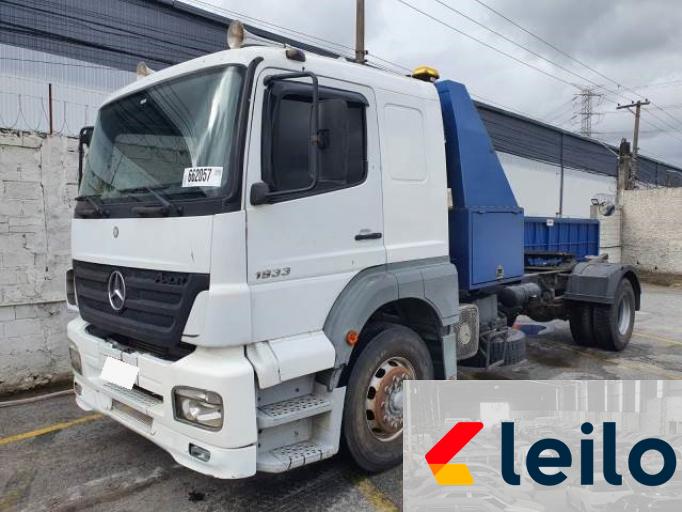 MERCEDES BENZ AXOR 1933 06/06