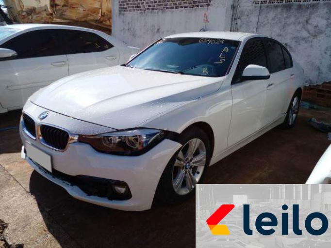 BMW 320i 18/18